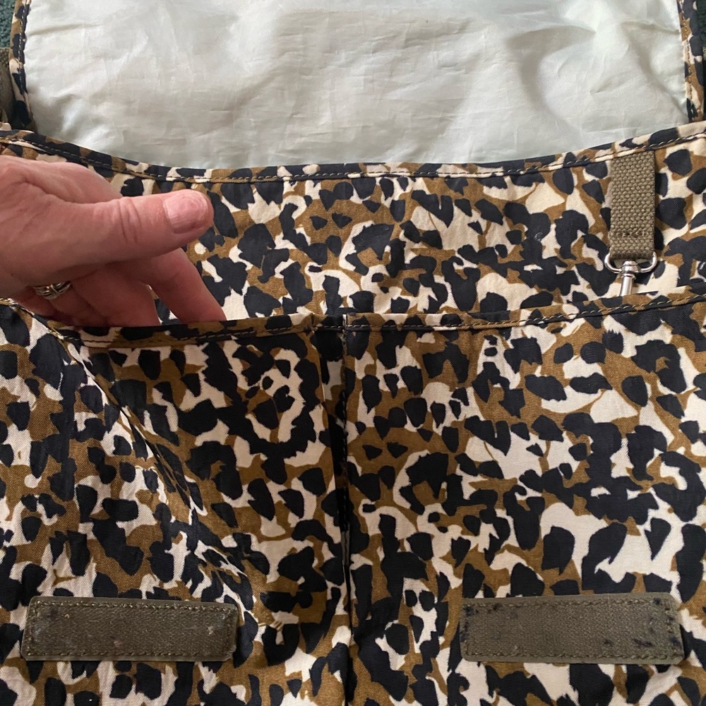 Kipling Leopard Print Shoulder Bag - Picture 5 of 13